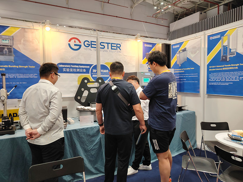 Hydrostatic Head Testing Machine